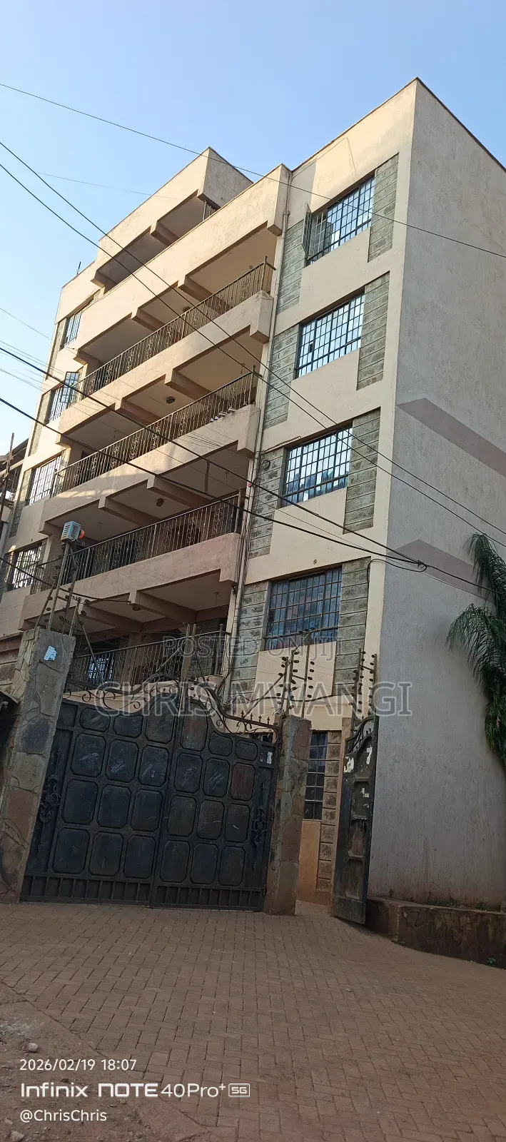 2bdrm Block of Flats in Jacaranda Estate 1, Maziwa for sale