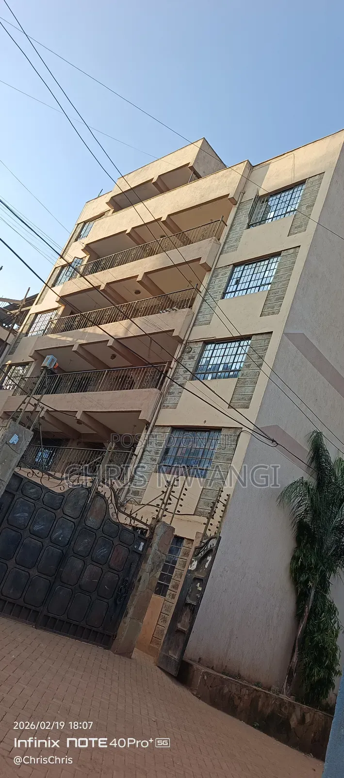 2bdrm Block of Flats in Jacaranda Estate 1, Maziwa for sale