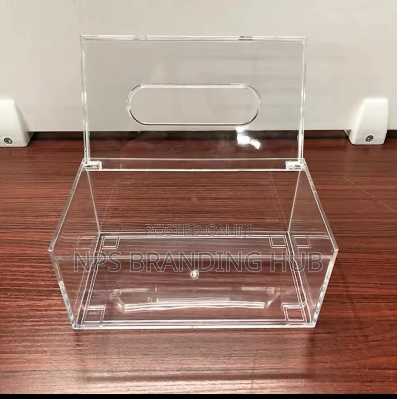 Acrylic Serviette Holder Clear Nm