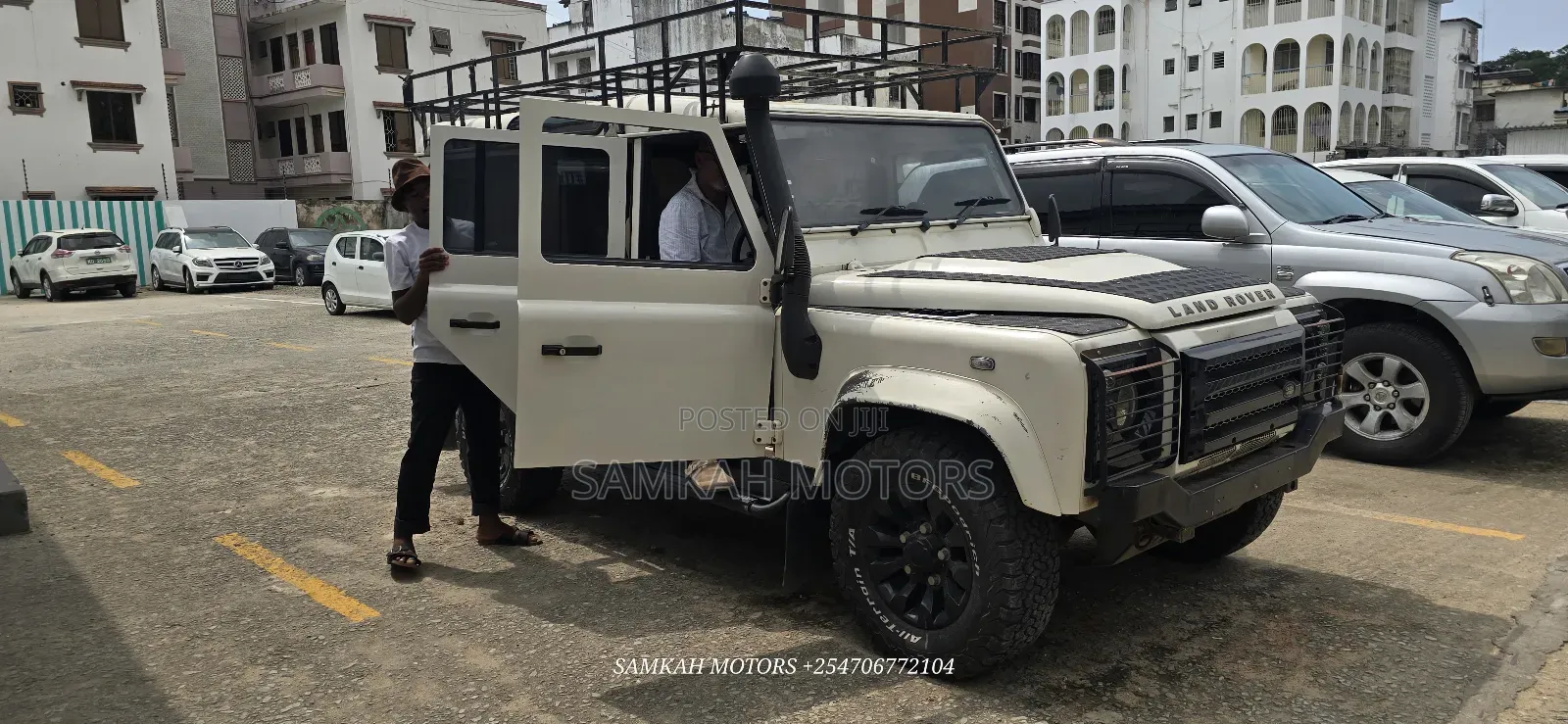 Land Rover Defender 2013 White