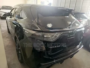 Toyota Harrier 2019 Black