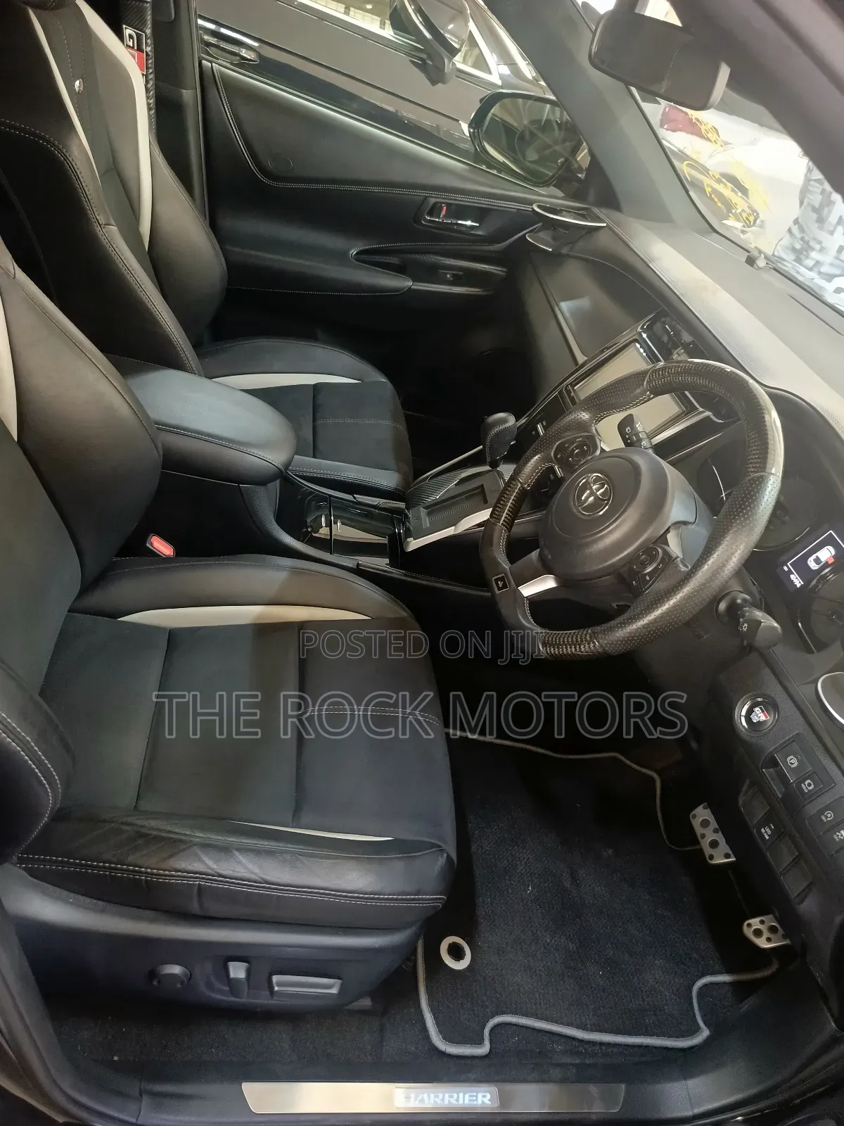 Toyota Harrier 2019 Black