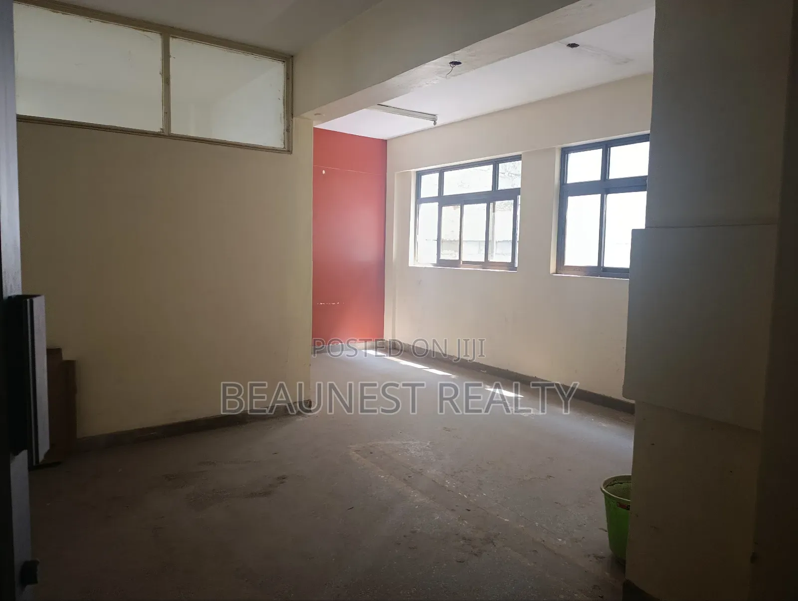 Spacious Office to Let