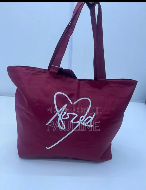 Signature Bags - thumbnail 4