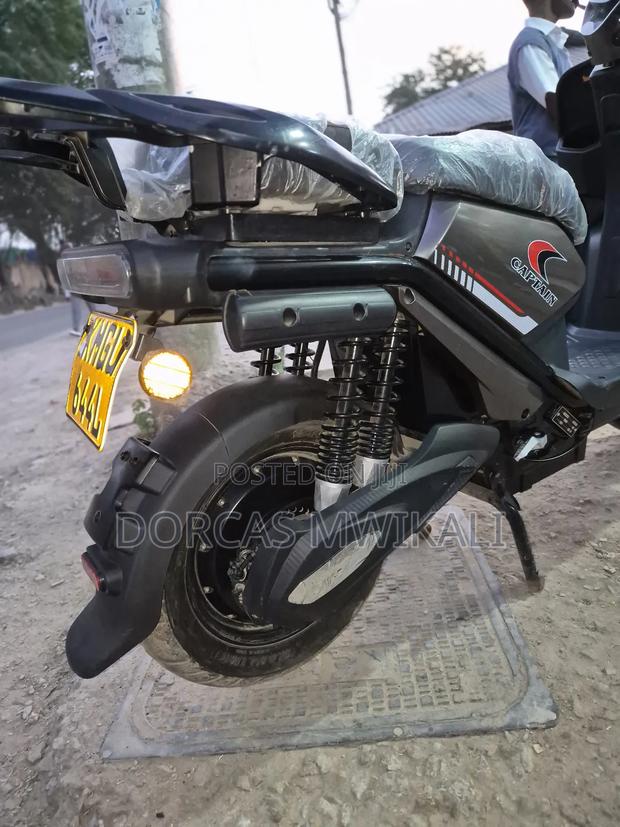 New Motorcycle 2025 Gray - thumbnail 4