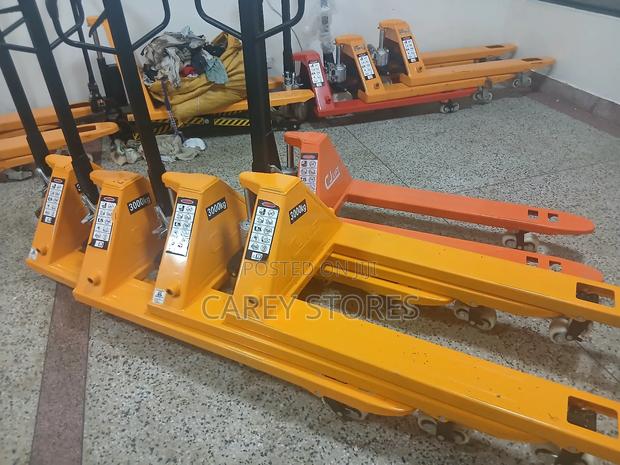 Manual Pallet Truck 2ton - thumbnail 2