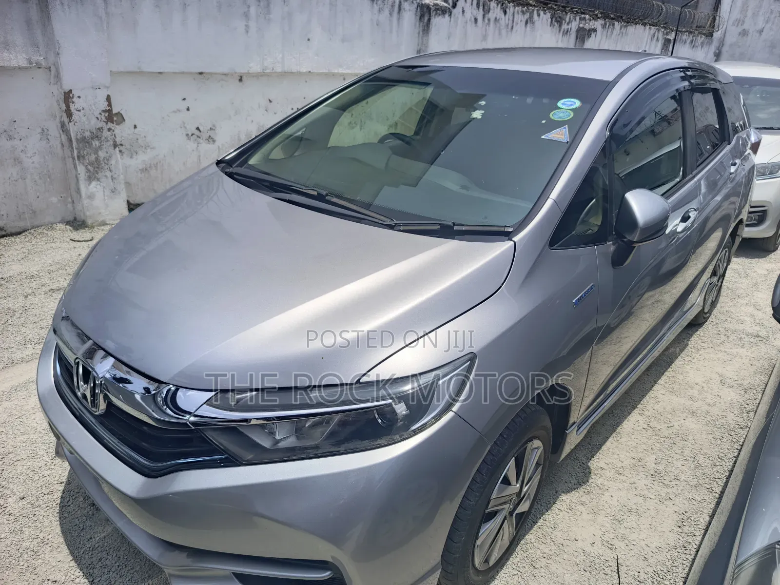 Honda Fit Shuttle 2019 Silver