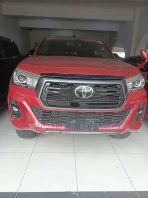 Toyota Hilux 2020 Red