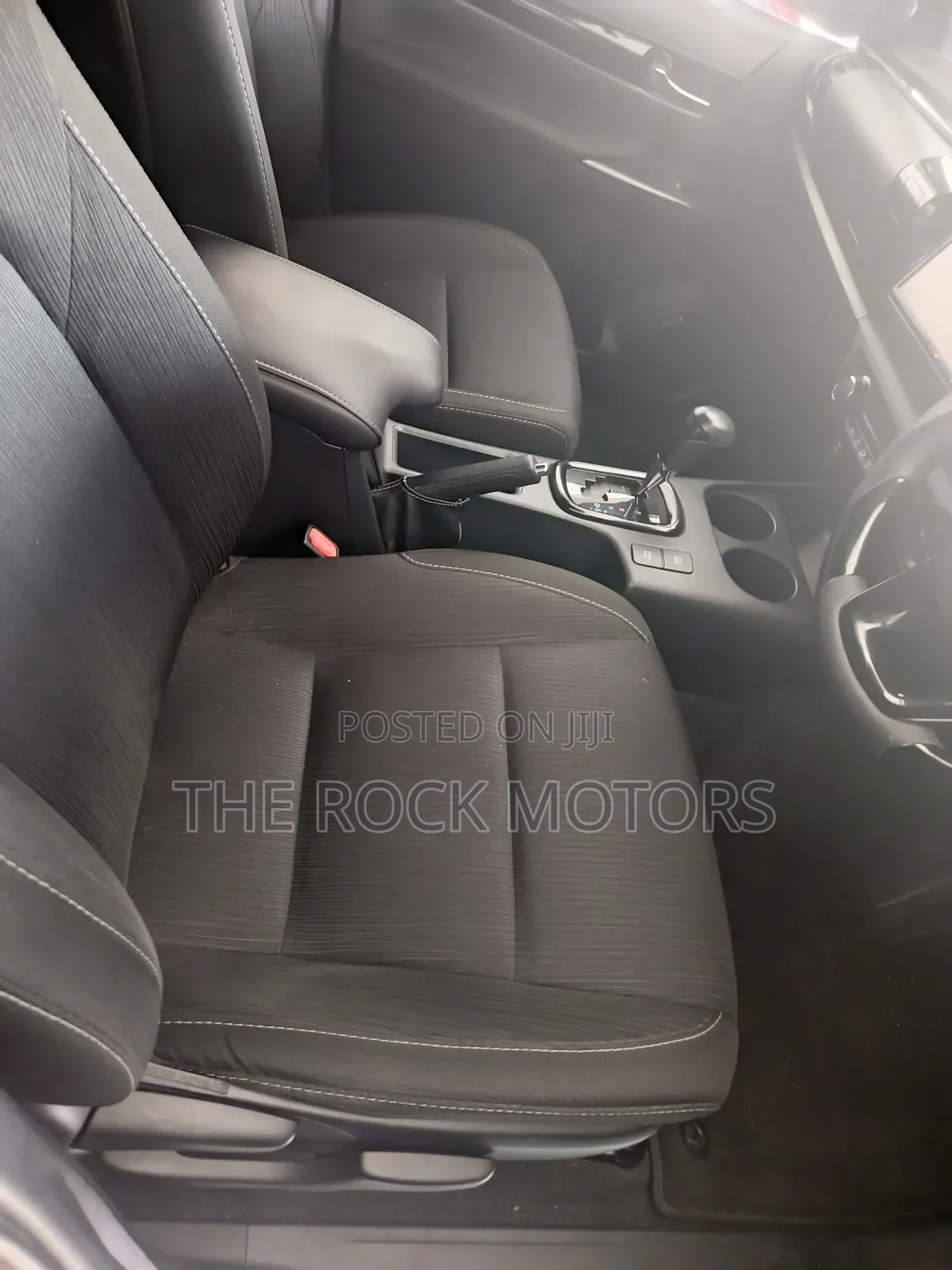 Toyota Hilux 2020 Red