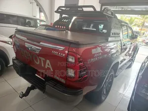 Toyota Hilux 2020 Red