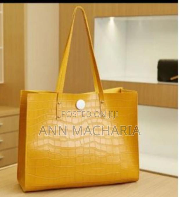 Women Handbags - thumbnail 2