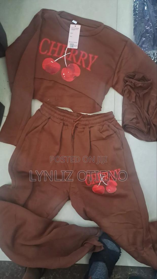 Quality Female Jeans - thumbnail 3