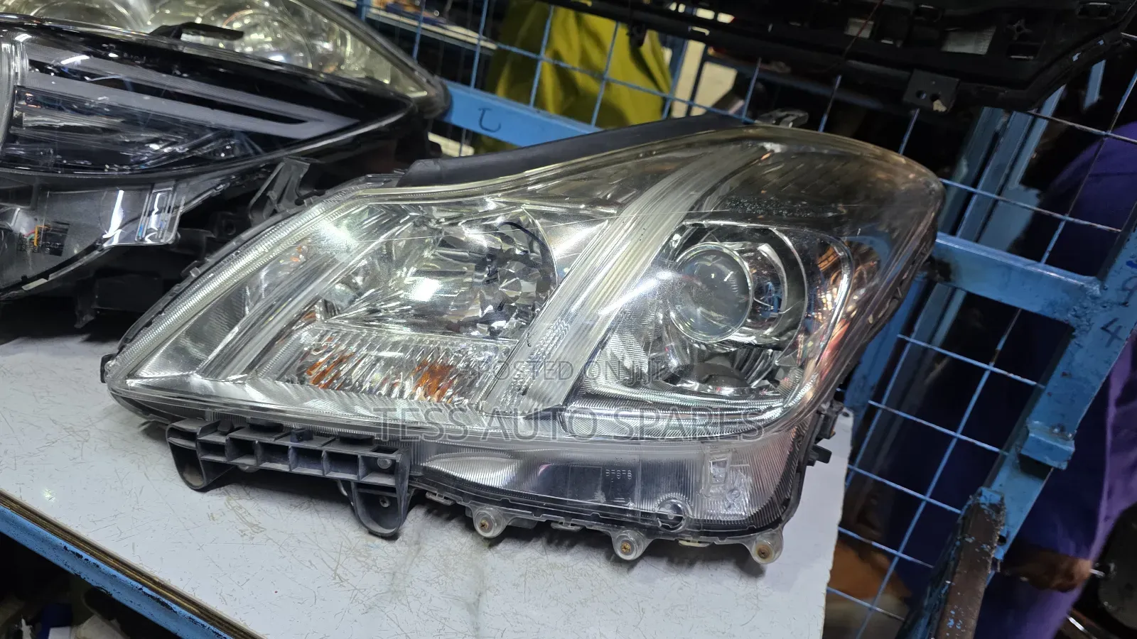 Crown 2010 Headlight Available