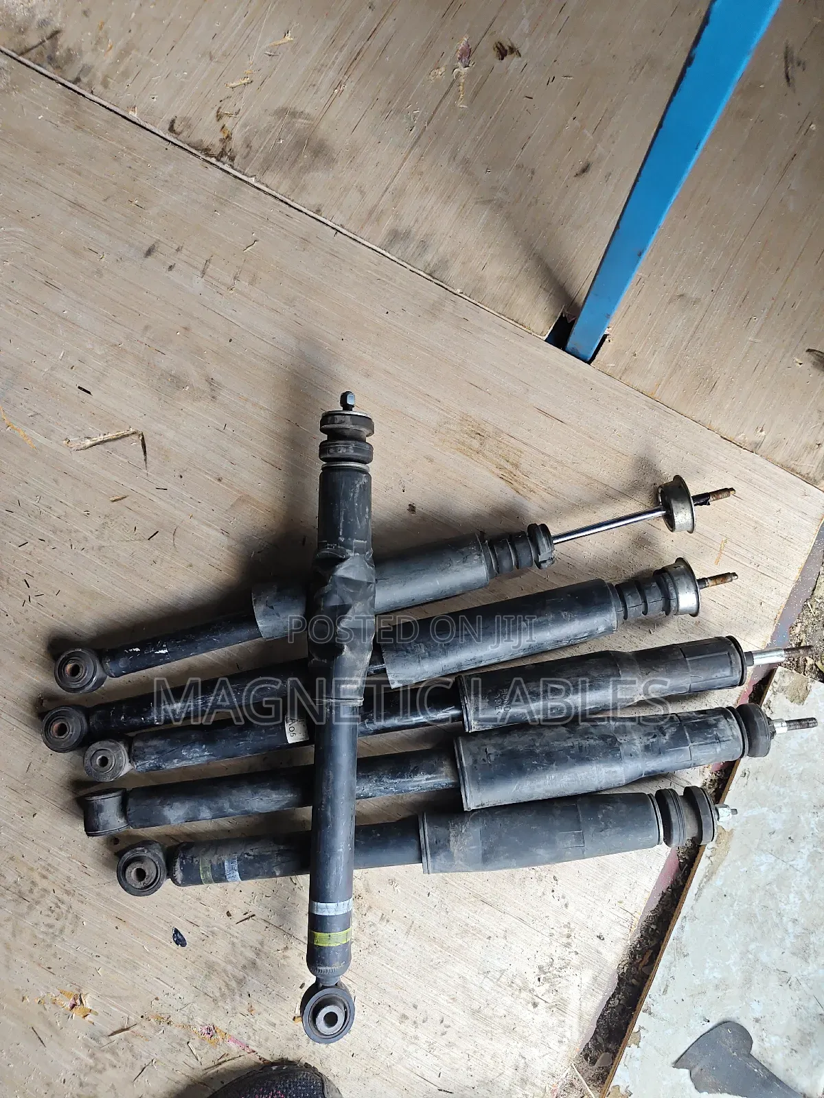 Suzuki Alto Rear,Back Shocks Absorbers