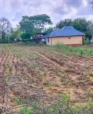 1⁄8 Acre Matuu Ready Title Plots