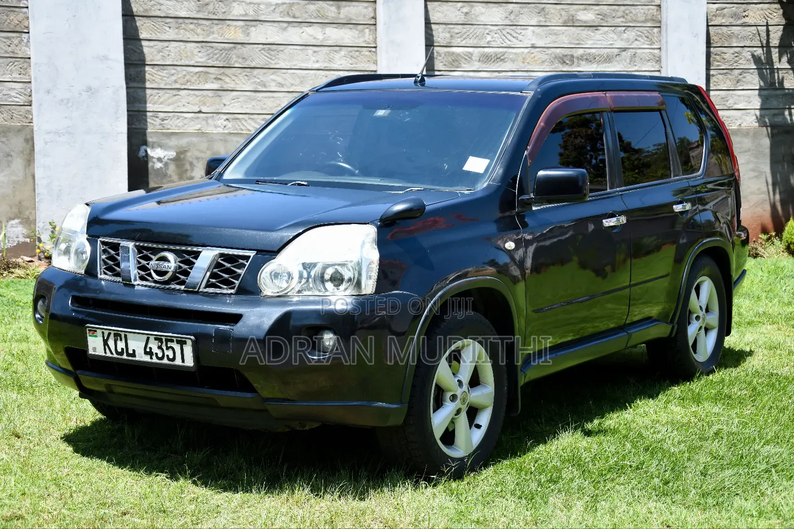 Nissan X-Trail 2.0 Petrol XE 2010 Black