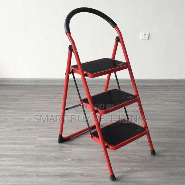 Compact 3-Step Design 3 Step Foldable Non-Slip Ladder Stepladder - main view