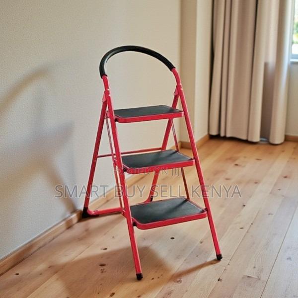 Foldable Frame for Easy Storage 3 Step Non-Slip Ladder Stepladder - main view