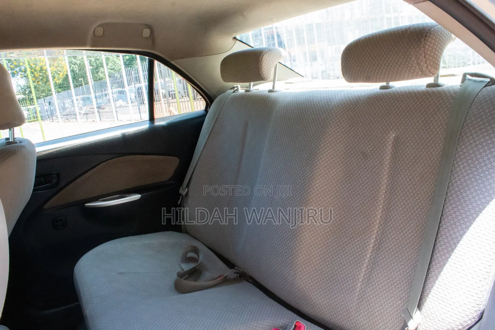 Toyota Belta 2009 Silver