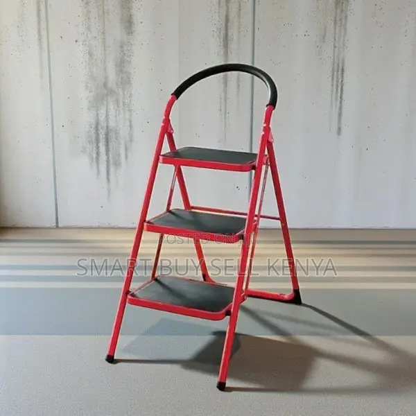 Textured Grip on Each Step 3 Step Foldable Ladder Stepladder