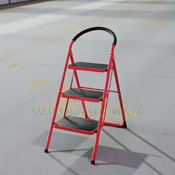 Easy To Store Foldable 3 Step Kitchen Ladder Portable And Anti-slip
