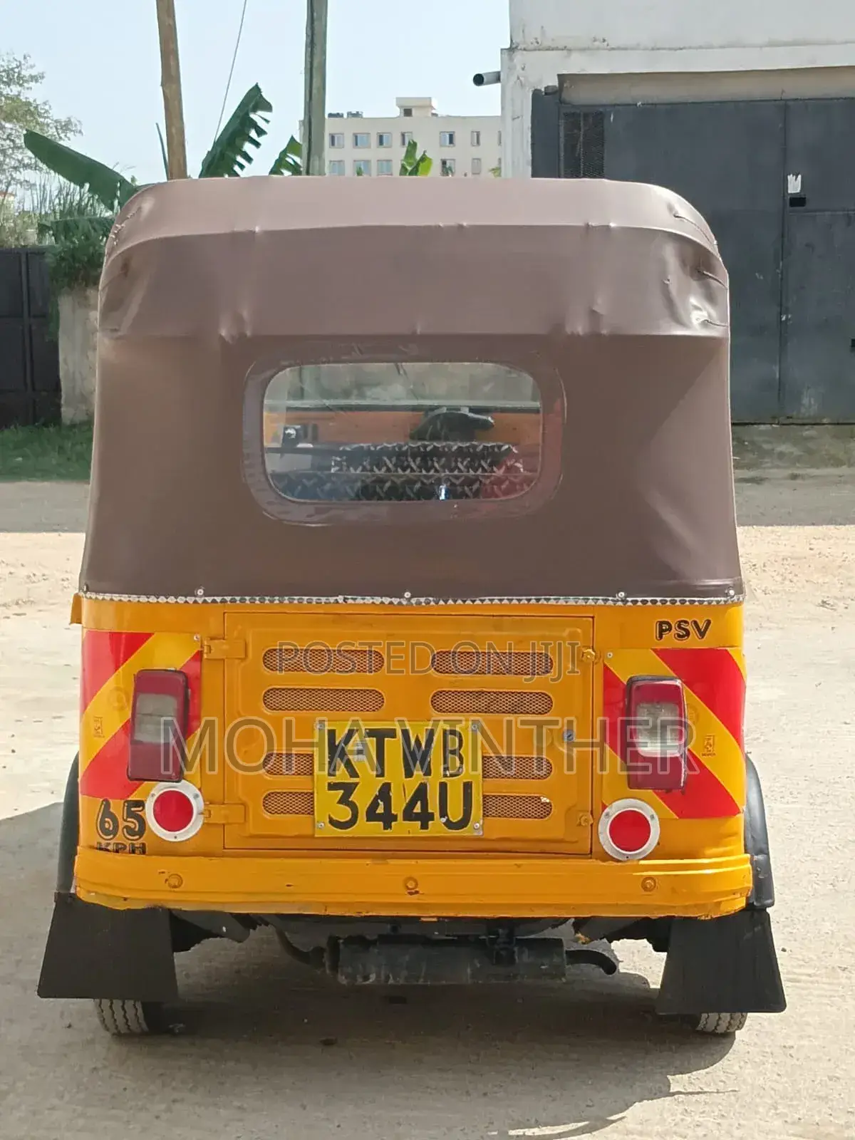 Bajaj RE 2018 Yellow