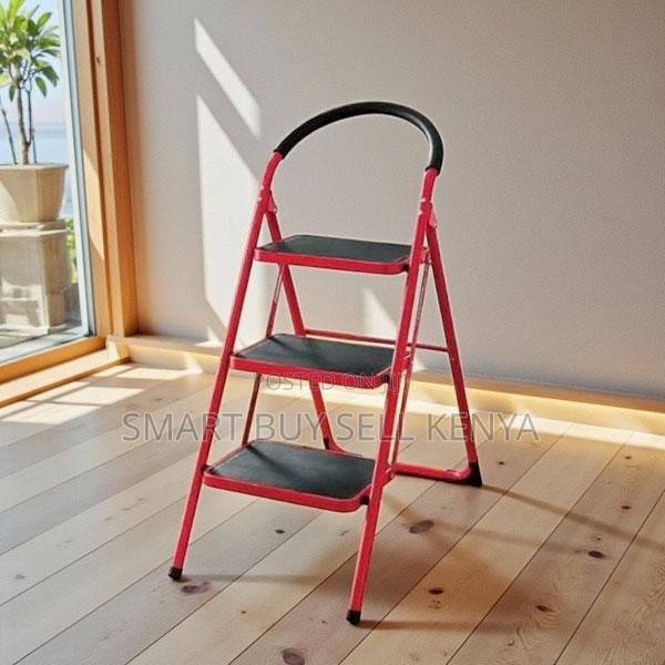 Strong Load- Bearing Steps 3 Step Foldable Ladder Stepladder