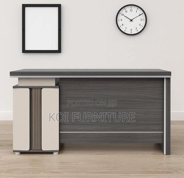 Office Desks :1.4m Modern Executive Office Desk - thumbnail 3