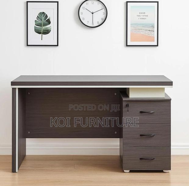 Office Desks :1.4m Modern Executive Office Desk - thumbnail 5