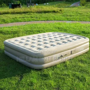 Inflatable Queen Size Airbed Mattress With in Built Pump + Pillows