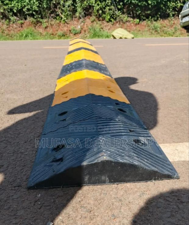 50mm Durable Rubber Speed Bumps