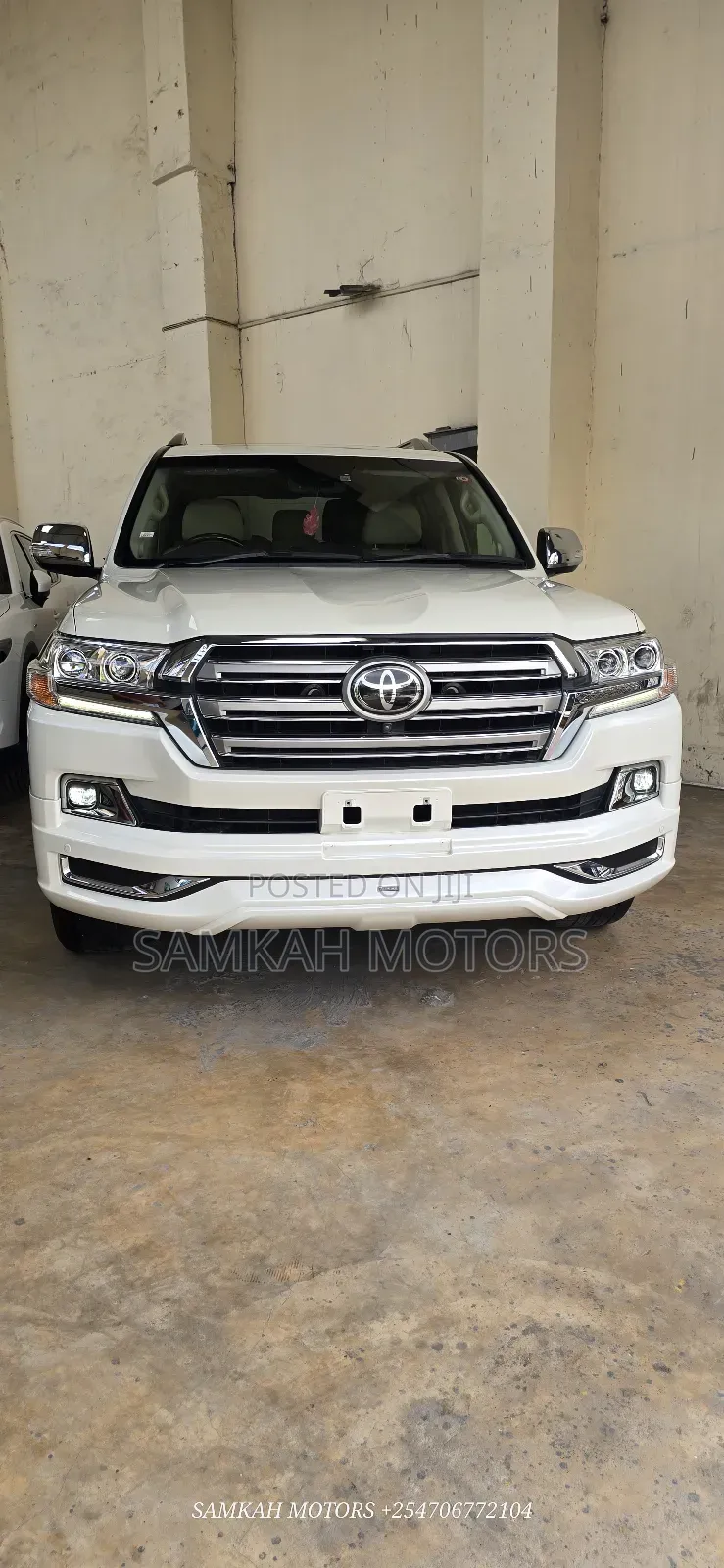 Toyota Land Cruiser 2020 White