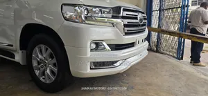 Toyota Land Cruiser 2020 White