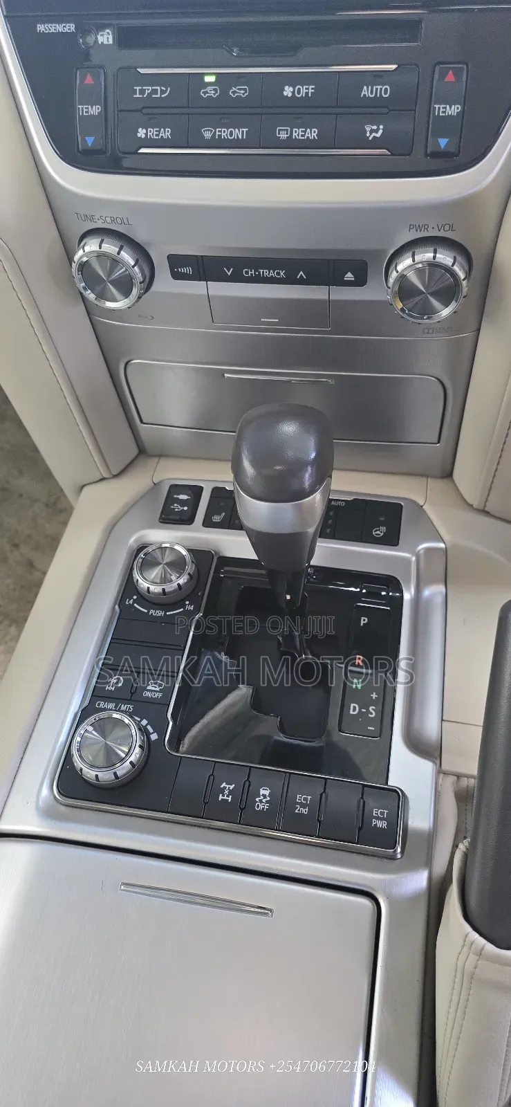 Toyota Land Cruiser 2020 White