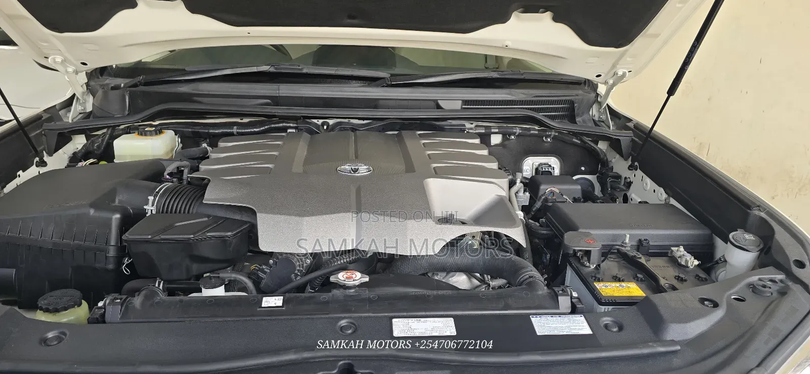 Toyota Land Cruiser 2020 White
