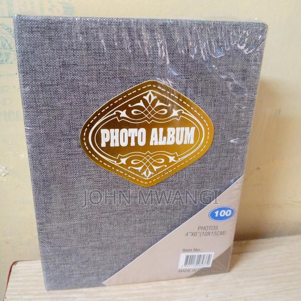 Photo Album 100 Pictures