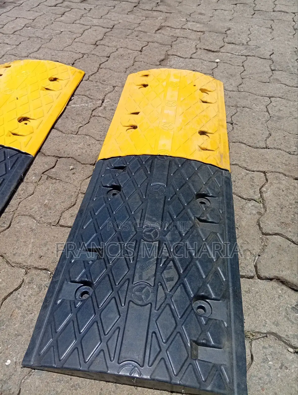 Rubber Speed Bumps /Speed Table