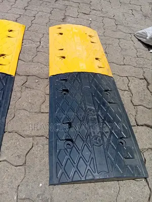 Tarmac Rubber Speed Bumps