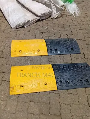 Interlocking Rubber Speed Bumps