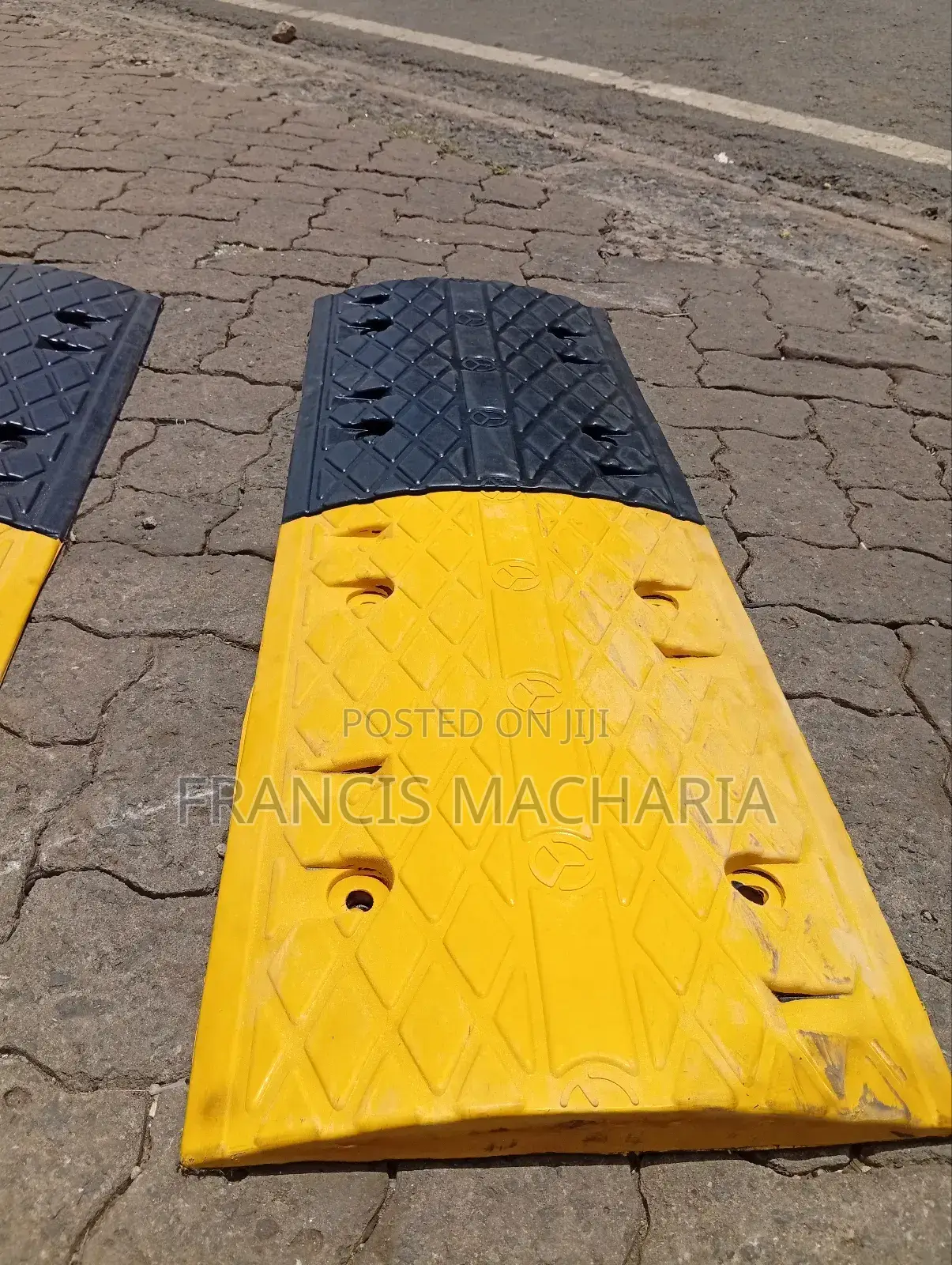 Interlocking Rubber Speed Bumps