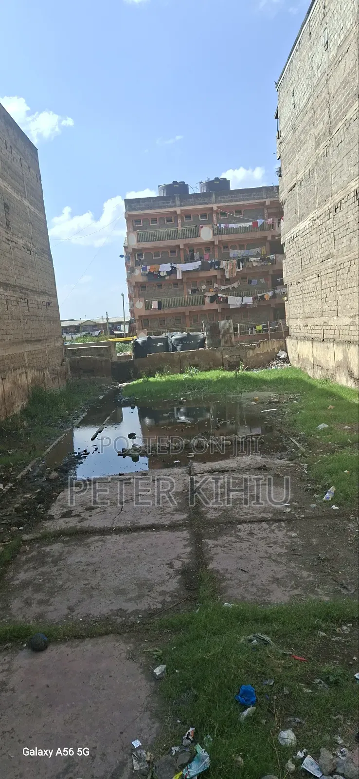 Imara Daima 120ft by 50ft Plot for Apartments