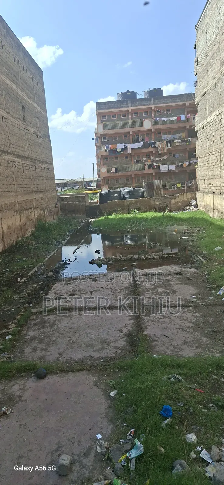 Imara Daima 120ft by 50ft Plot for Apartments
