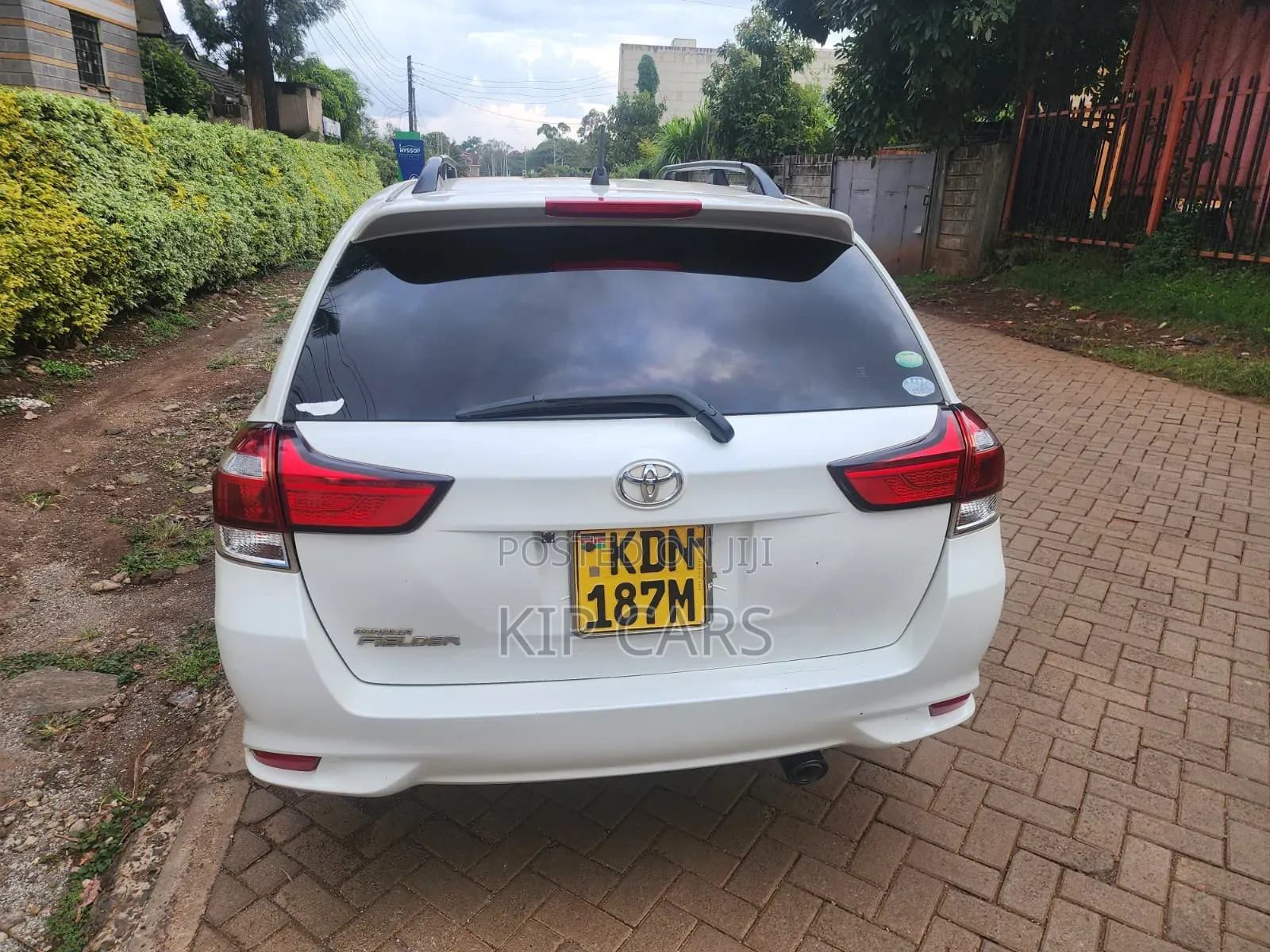 Toyota Corolla Fielder 1.5 Petrol FWD 2016 Gray