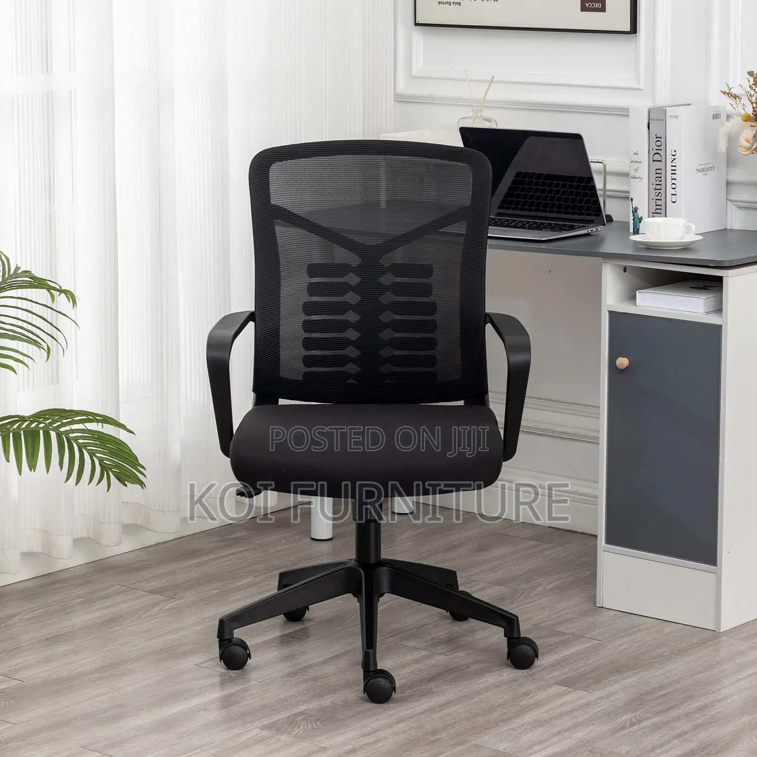 Office Chair : Mid-Back Ergonomic Mesh Office Chair
