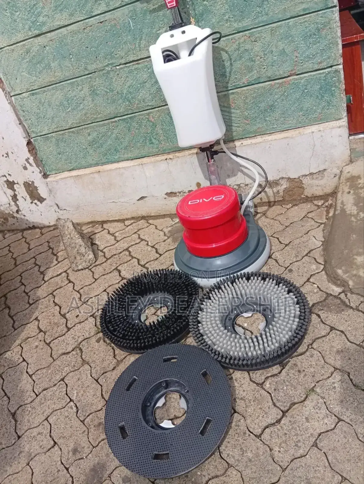 Shine Master Pro Floor Scrubber