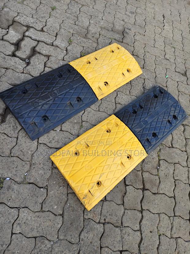 Rubber Speed Breaker - thumbnail 3