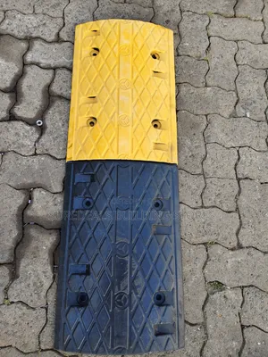 Reflective Rubber Road Speed Bump