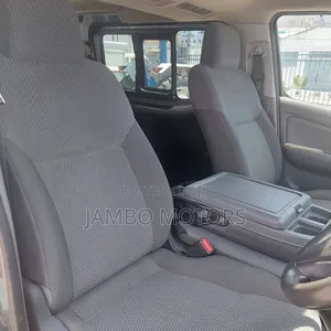Nissan Caravan (Urvan) 2020 Grey