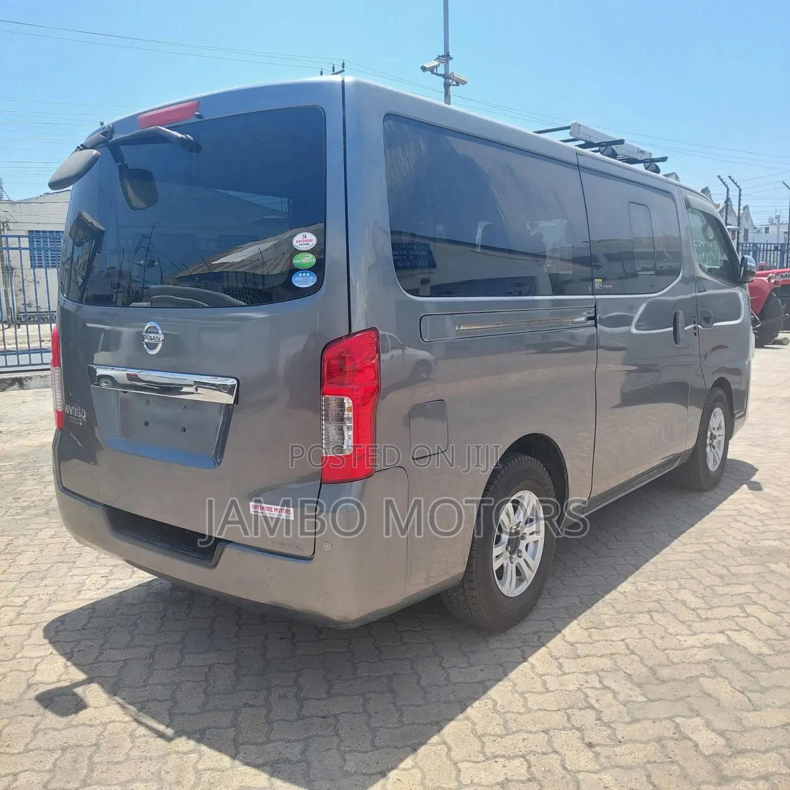 Nissan Caravan (Urvan) 2020 Grey