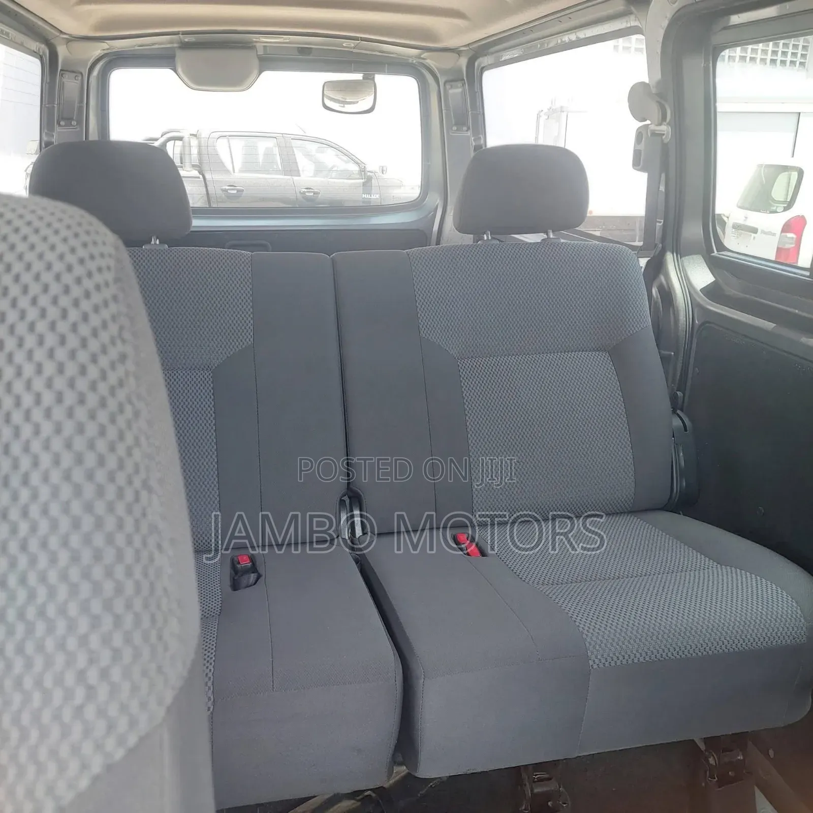 Nissan Caravan (Urvan) 2020 Grey